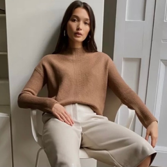 Aritzia Babaton CHALMERS Sweater - Picture 3 of 7